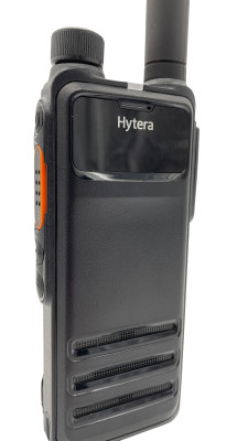  HP705 VHF. Цифровая портативная радиостанция, 136-174 МГц, GPS, BT, Hytera